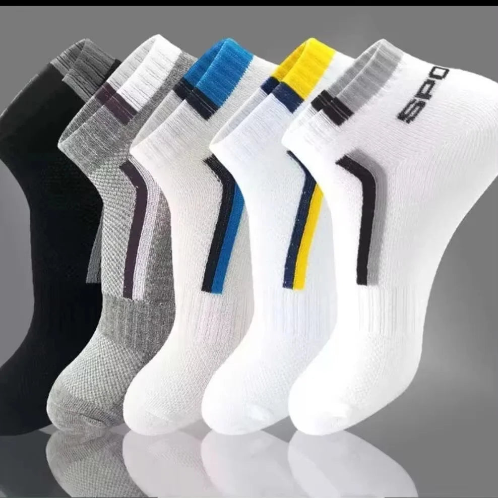 6 Pairs High Tube Mid Length Stockings Set For Men in Solid Black And White With Parallel Bars Popular and Sweat Absorption Zen fit plus