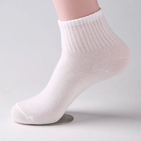 10 pairs of men's mid-calf socks black, white and gray cotton socks for all seasons, solid color match Zen fit plus
