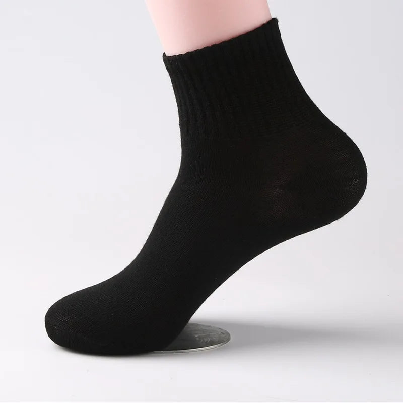 10 pairs of men's mid-calf socks black, white and gray cotton socks for all seasons, solid color match Zen fit plus