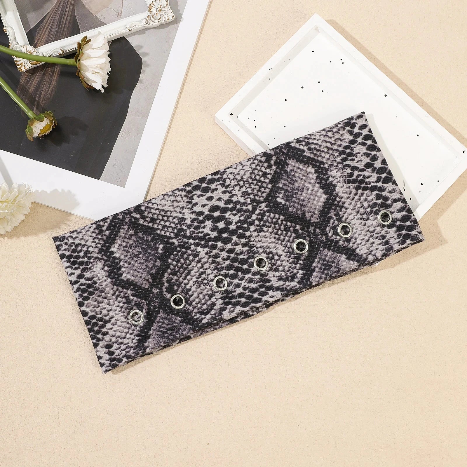 AWAYTR Punk Girl Fabric Hollow Elastic Headbands Metal Rock Personalized Hollow Eyelets Hair Band Casual Sports Grommet Headband Zen Fit Plus