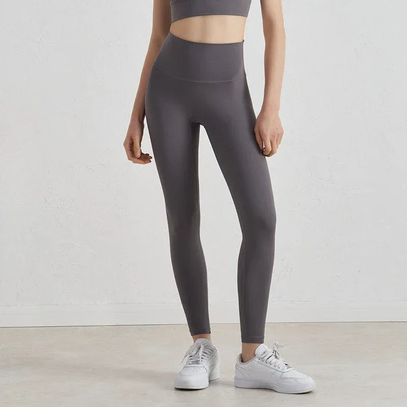 Women sexy halter halter fitness wear Yoga vest with chest pad Sports bra Sports shorts Yoga fitness clothing - Zen Fit Plus